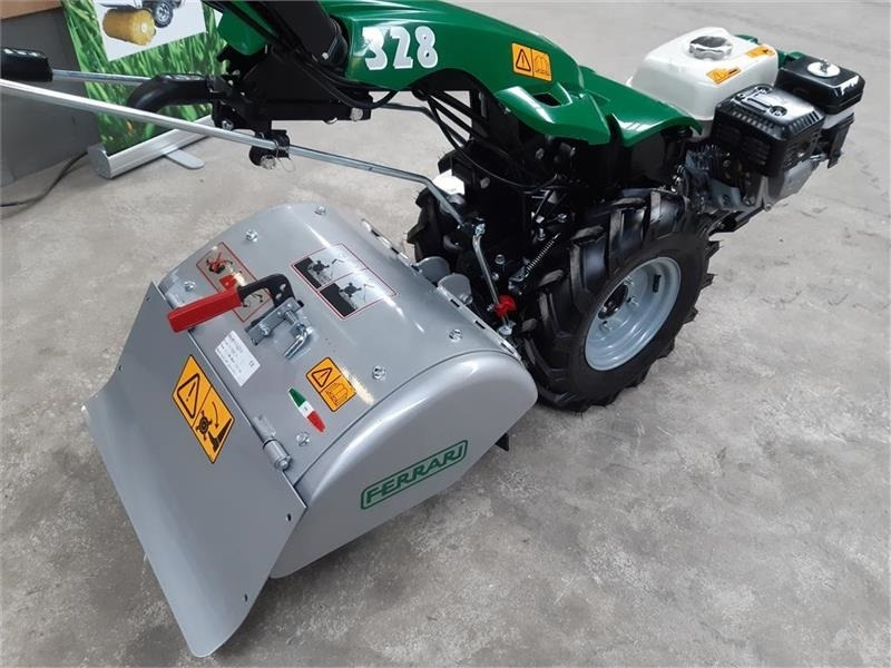 Ferrari 328 - Kommunale traktor: bilde 5 Ferrari 328 - Kommunale traktor: bilde 5