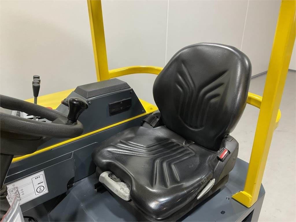 Combilift CBE3000 - 4-veis truck: bilde 5 Combilift CBE3000 - 4-veis truck: bilde 5