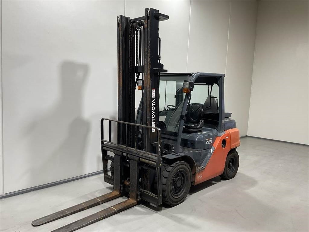 Toyota 40-8FD40N - Dieseltruck: bilde 4 Toyota 40-8FD40N - Dieseltruck: bilde 4