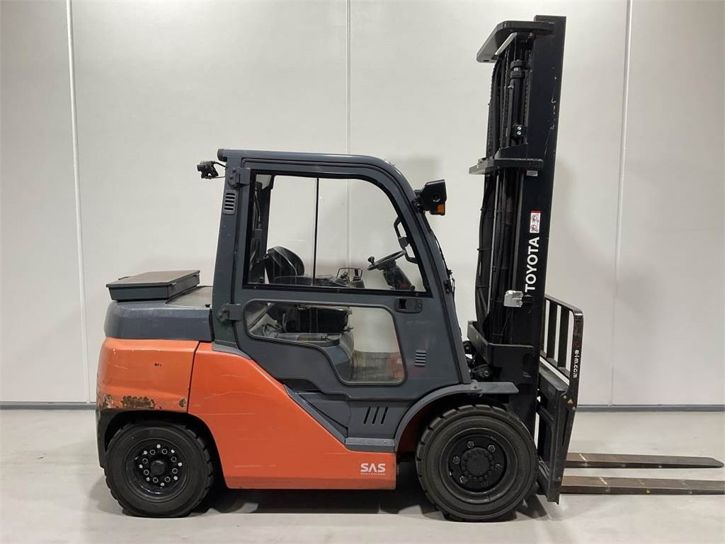Toyota 40-8FD40N - Dieseltruck: bilde 1 Toyota 40-8FD40N - Dieseltruck: bilde 1