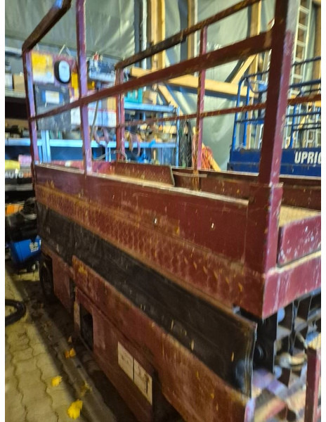 Grove 6-10 meter 2 persons lift - Sakselift: bilde 5 Grove 6-10 meter 2 persons lift - Sakselift: bilde 5