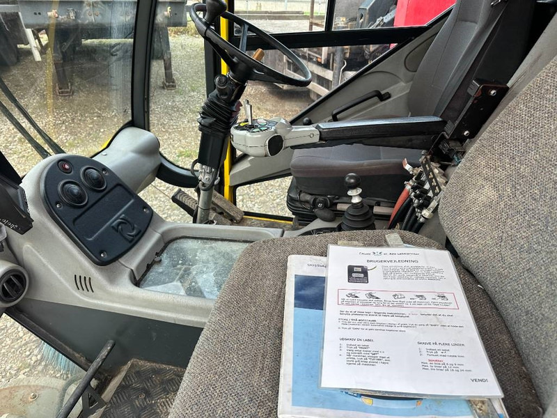 Johnston CN400 - Feiebil: bilde 2 Johnston CN400 - Feiebil: bilde 2