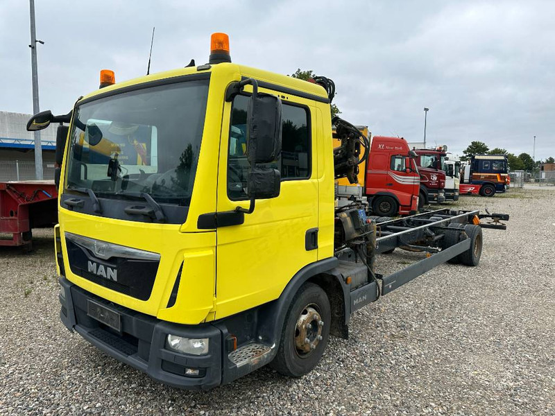 MAN TGL 12.220 // Crane HMF 735K2 // - Kranbil: bilde 1 MAN TGL 12.220 // Crane HMF 735K2 // - Kranbil: bilde 1