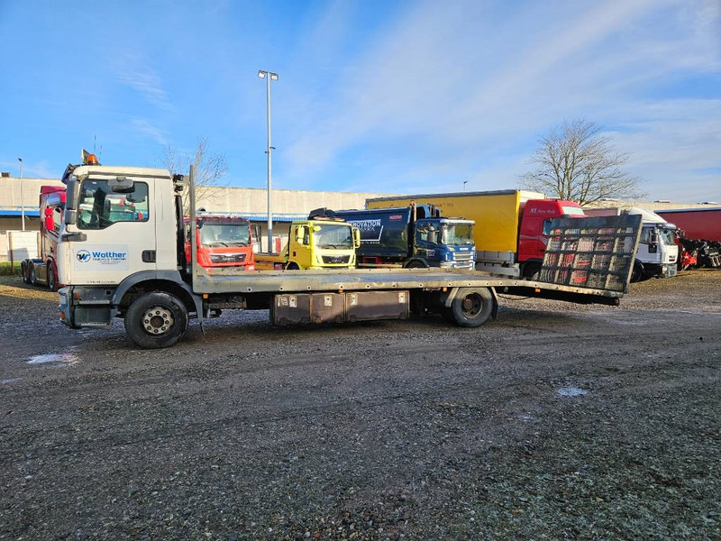 MAN TGM 15.280 // Machinetransport // Autotransporter - Transporter lastebil: bilde 4 MAN TGM 15.280 // Machinetransport // Autotransporter - Transporter lastebil: bilde 4
