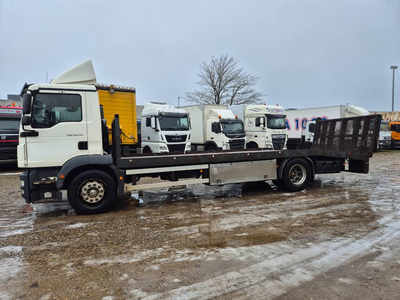 MAN TGM 18.250 // dobbelt rampe // - Transporter lastebil: bilde 1 MAN TGM 18.250 // dobbelt rampe // - Transporter lastebil: bilde 1