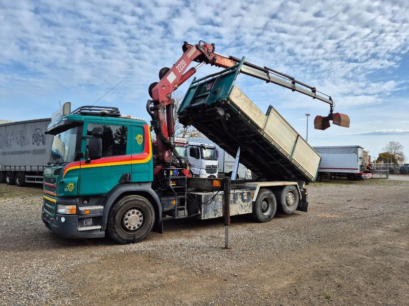 Scania P450 6x2/4 // HMF 2223 K4 // 3-way tip - Kranbil: bilde 4 Scania P450 6x2/4 // HMF 2223 K4 // 3-way tip - Kranbil: bilde 4