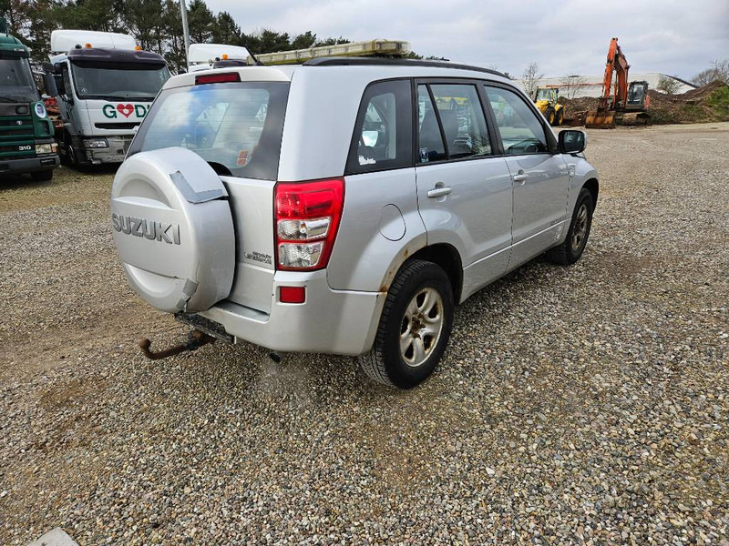 Suzuki Grand Vitara 2,0 GLX aut. Van 5d - Varebil med skap: bilde 5 Suzuki Grand Vitara 2,0 GLX aut. Van 5d - Varebil med skap: bilde 5