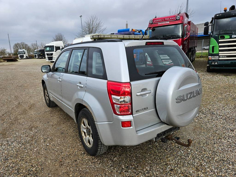 Suzuki Grand Vitara 2,0 GLX aut. Van 5d - Varebil med skap: bilde 3 Suzuki Grand Vitara 2,0 GLX aut. Van 5d - Varebil med skap: bilde 3