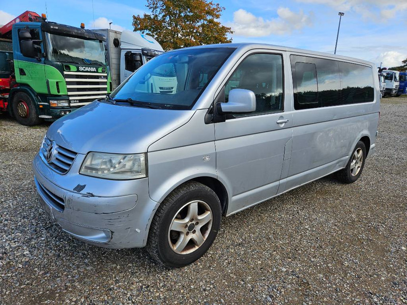 Volkswagen Caravelle 2,5 TDi 130 Comfortline 9prs 4d - Minibuss, Persontransport: bilde 1 Volkswagen Caravelle 2,5 TDi 130 Comfortline 9prs 4d - Minibuss, Persontransport: bilde 1