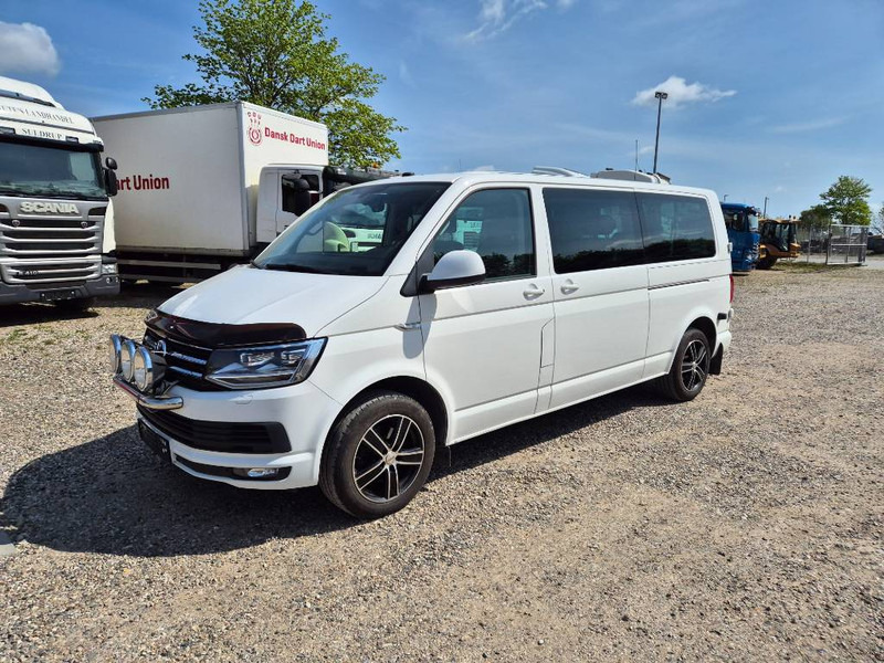 Volkswagen Caravelle 4x4 // 4motion 8(10) person bus Long - Personenbil: bilde 1 Volkswagen Caravelle 4x4 // 4motion 8(10) person bus Long - Personenbil: bilde 1