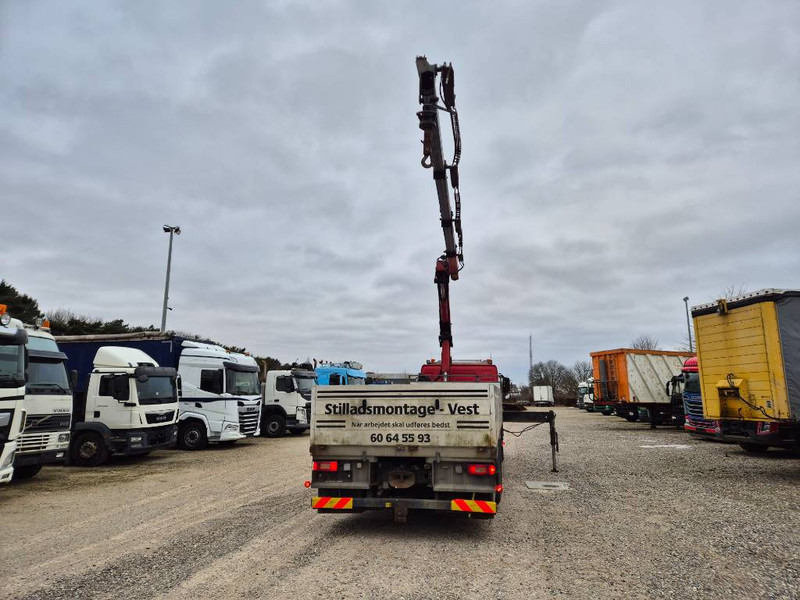 Volvo FM 9 340 //HMF 2000 K3 /rotor- radiocontrolled// - Kranbil: bilde 4 Volvo FM 9 340 //HMF 2000 K3 /rotor- radiocontrolled// - Kranbil: bilde 4