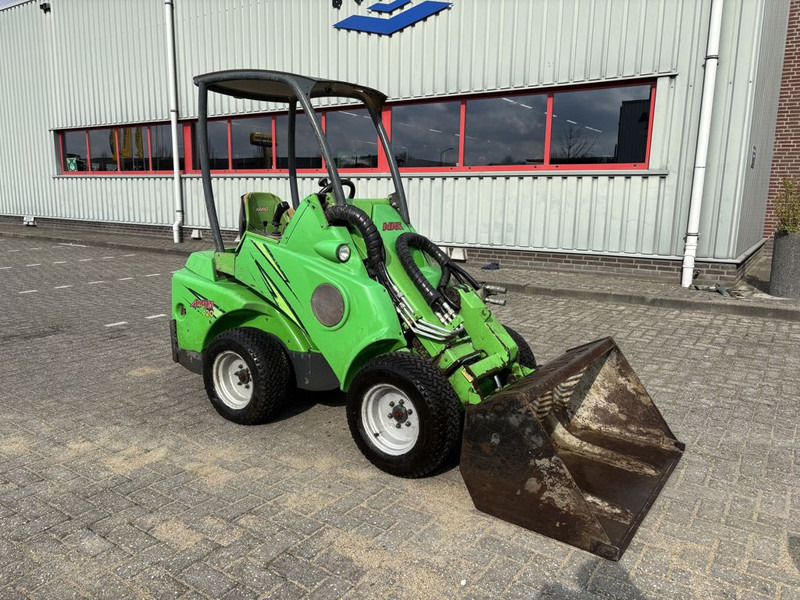 Avant 420 TDL Minishovel - Hjullaster: bilde 4 Avant 420 TDL Minishovel - Hjullaster: bilde 4