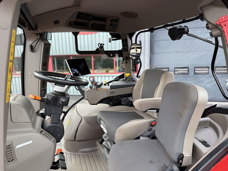 Case IH Maxxum 150 CVX Stage V - Traktor: bilde 5 Case IH Maxxum 150 CVX Stage V - Traktor: bilde 5