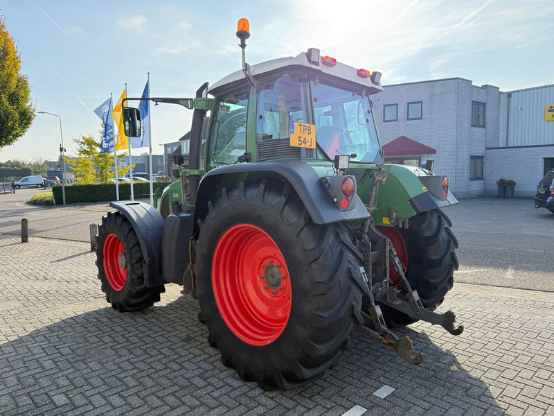 Fendt 712 Vario - Traktor: bilde 2 Fendt 712 Vario - Traktor: bilde 2