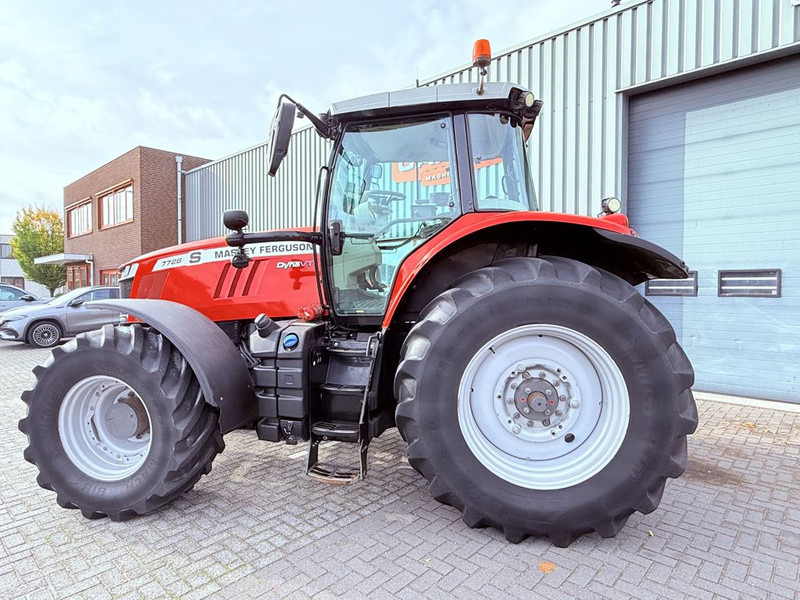 Massey Ferguson 7726S Dyna VT - Traktor: bilde 2 Massey Ferguson 7726S Dyna VT - Traktor: bilde 2