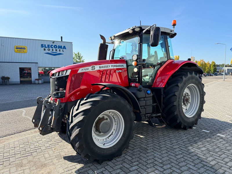 Massey Ferguson 7726S Dyna VT - Traktor: bilde 1 Massey Ferguson 7726S Dyna VT - Traktor: bilde 1