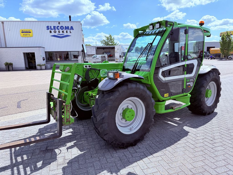 Merlo TF35.7-140 Telehandler - Teleskoplastere: bilde 1 Merlo TF35.7-140 Telehandler - Teleskoplastere: bilde 1