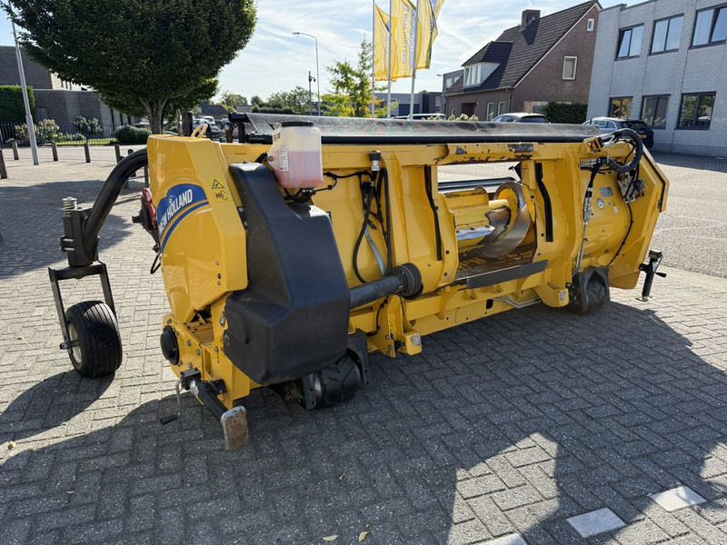 New Holland 380FP Gras Pickup - Tresker: bilde 2 New Holland 380FP Gras Pickup - Tresker: bilde 2