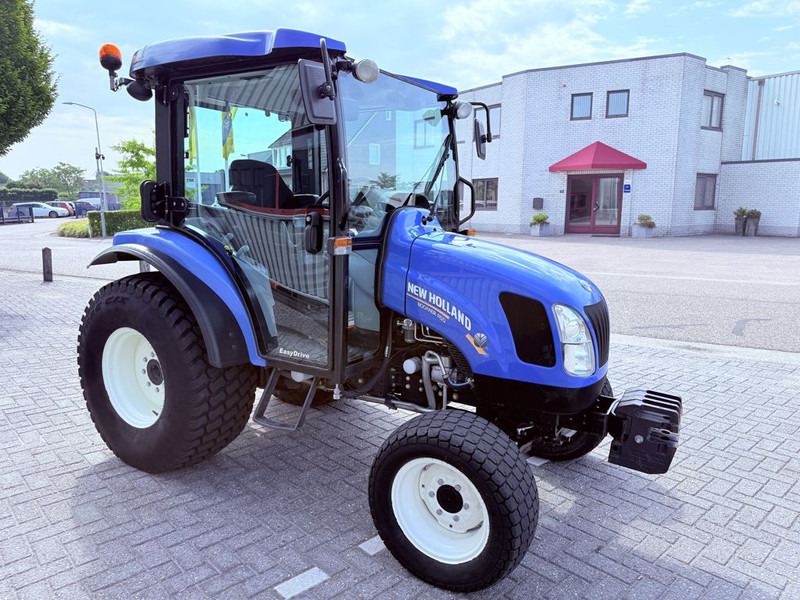 New Holland Boomer 45D Easy Drive - Traktor: bilde 2 New Holland Boomer 45D Easy Drive - Traktor: bilde 2