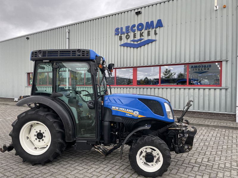 New Holland T4.80N Smalspoor - Minitraktor: bilde 4 New Holland T4.80N Smalspoor - Minitraktor: bilde 4