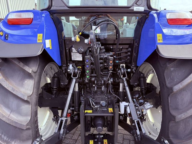New Holland T5.120 Dual Command HILO - Traktor: bilde 4 New Holland T5.120 Dual Command HILO - Traktor: bilde 4