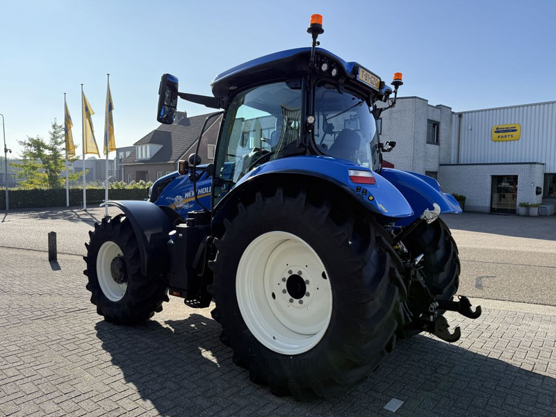 New Holland T6.180 AC Stage V - Traktor: bilde 2 New Holland T6.180 AC Stage V - Traktor: bilde 2