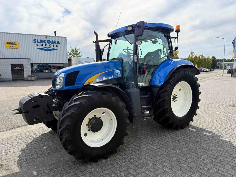 New Holland T6070 Elite - Traktor: bilde 1 New Holland T6070 Elite - Traktor: bilde 1