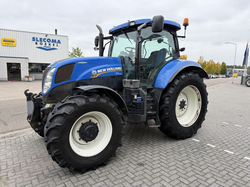 New Holland T7.210 Auto Command - Traktor: bilde 1 New Holland T7.210 Auto Command - Traktor: bilde 1