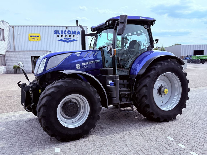 New Holland T7.270 AutoCommand Blue Power – Stage V - Traktor: bilde 1 New Holland T7.270 AutoCommand Blue Power – Stage V - Traktor: bilde 1
