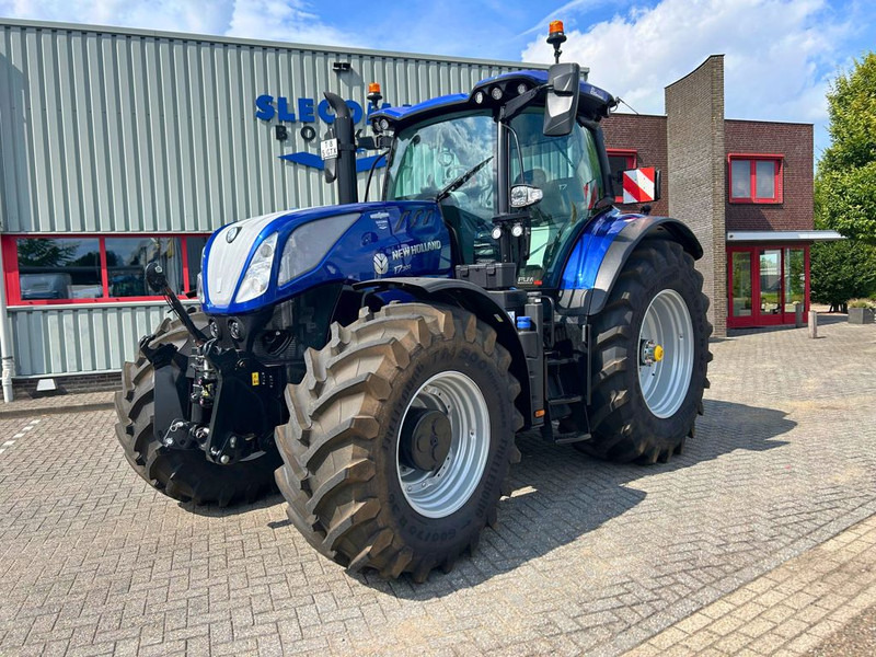 New Holland T7.300 AC New Gen Blue Power DEMO - Traktor: bilde 1 New Holland T7.300 AC New Gen Blue Power DEMO - Traktor: bilde 1