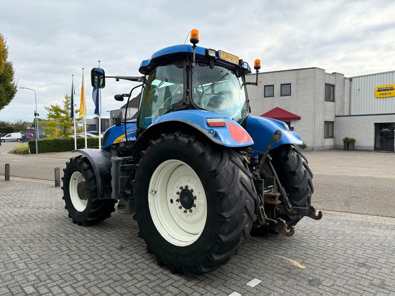 New Holland T7040 Power Command - Traktor: bilde 2 New Holland T7040 Power Command - Traktor: bilde 2