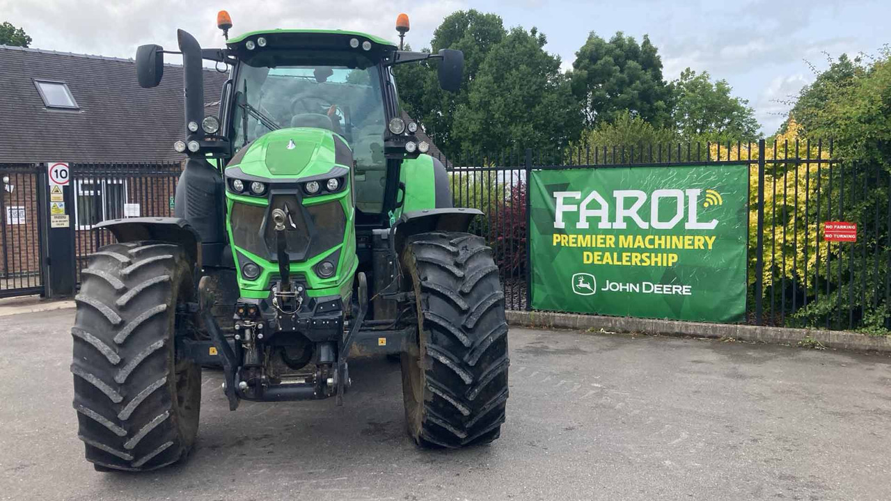 Deuts-Fahr 6215RC - Traktor: bilde 3 Deuts-Fahr 6215RC - Traktor: bilde 3