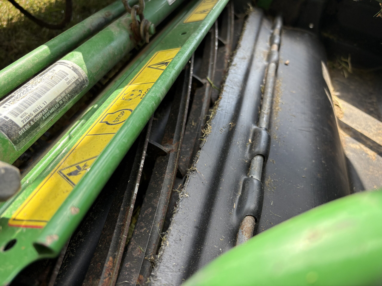 John Deere 2500E Greens Triple - Gressklipper: bilde 5 John Deere 2500E Greens Triple - Gressklipper: bilde 5