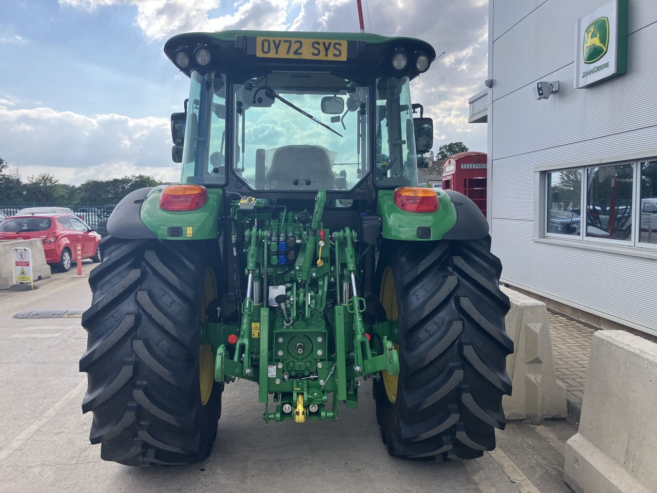 John Deere 5115M - Traktor: bilde 4 John Deere 5115M - Traktor: bilde 4