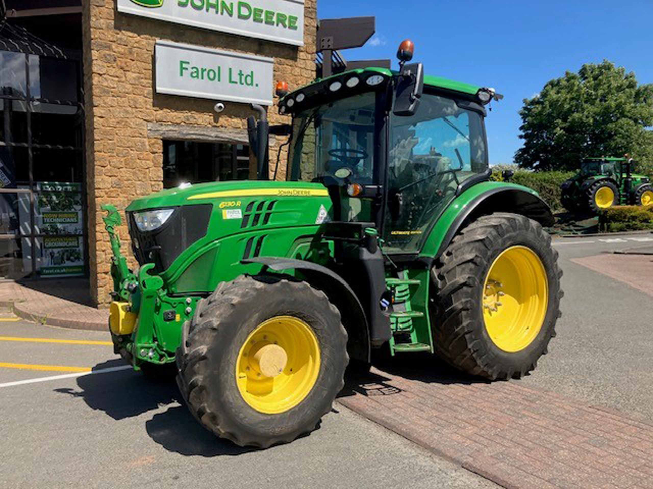 John Deere 6130R - Traktor: bilde 1 John Deere 6130R - Traktor: bilde 1