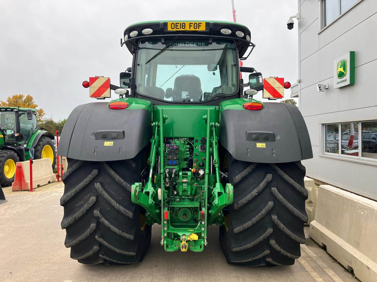 John Deere 8400R - Traktor: bilde 4 John Deere 8400R - Traktor: bilde 4