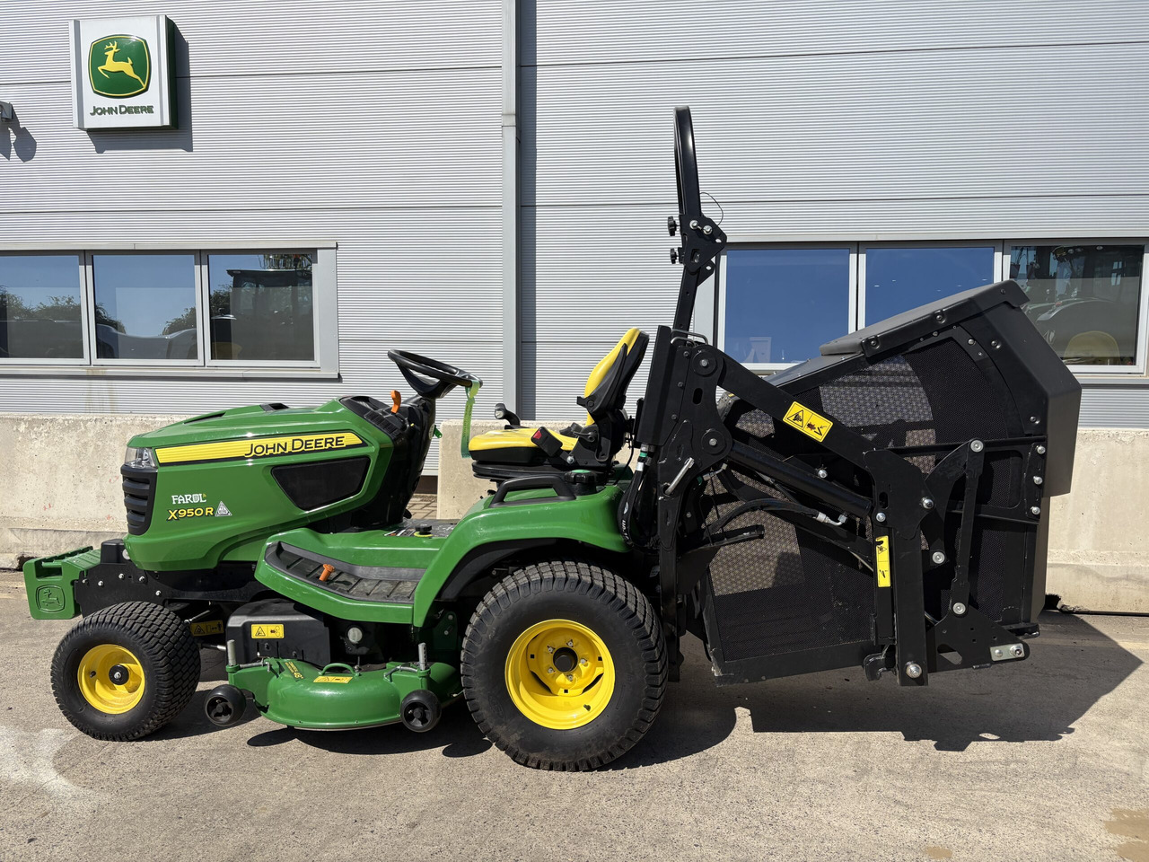 John Deere X950R Cut & Collect mower - Gressklipper: bilde 2 John Deere X950R Cut & Collect mower - Gressklipper: bilde 2
