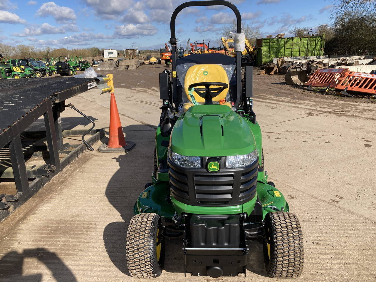Ny Gressklipper John Deere X950R ride on cut and collect mower: bilde 7