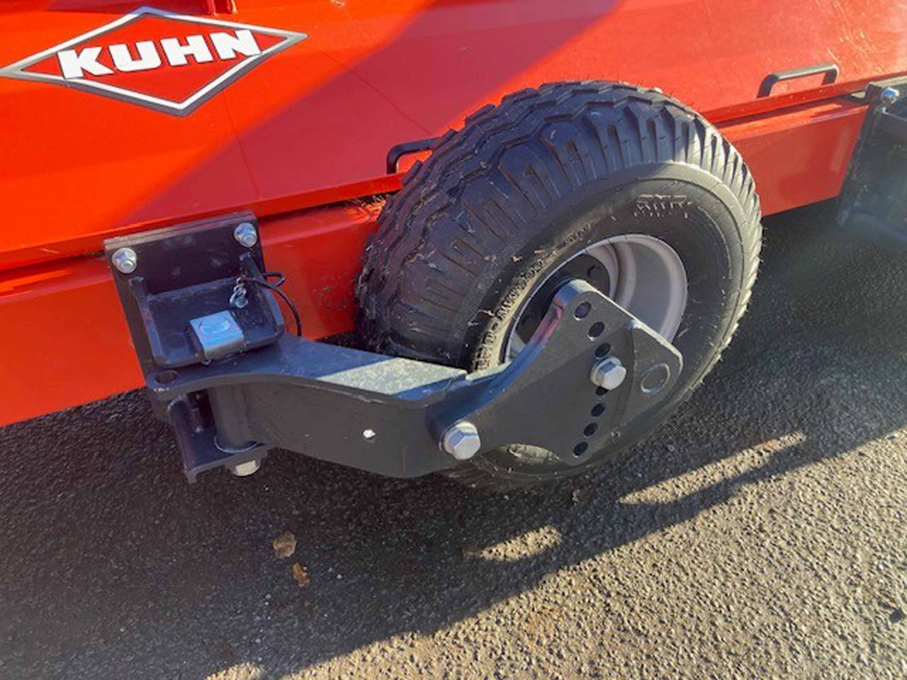 Kuhn RM610R Flail mower - Beitepusser/ Kantklipper: bilde 4 Kuhn RM610R Flail mower - Beitepusser/ Kantklipper: bilde 4