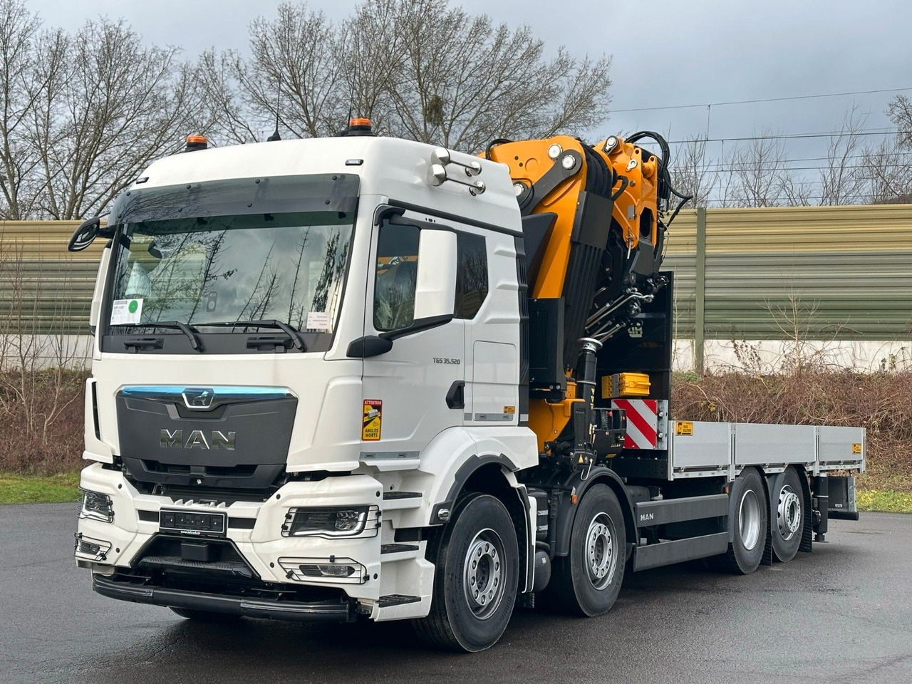 MAN TGS 35.520 8X2 Hiab EFFER 955-8s +Jib 6s - Kranbil: bilde 2 MAN TGS 35.520 8X2 Hiab EFFER 955-8s +Jib 6s - Kranbil: bilde 2