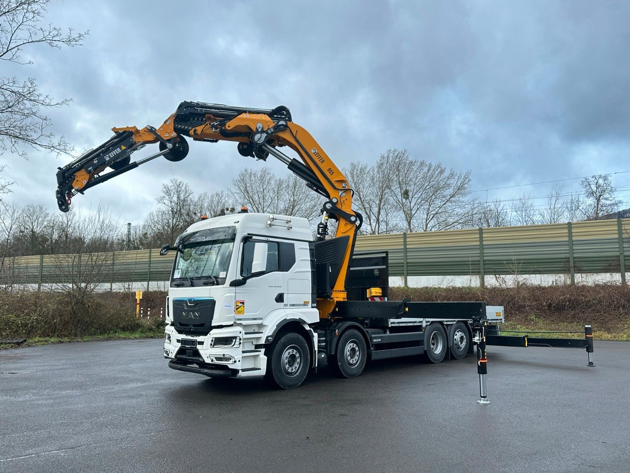 MAN TGS 35.520 8X2 Hiab EFFER 955-8s +Jib 6s - Planbil, Kranbil: bilde 1 MAN TGS 35.520 8X2 Hiab EFFER 955-8s +Jib 6s - Planbil, Kranbil: bilde 1