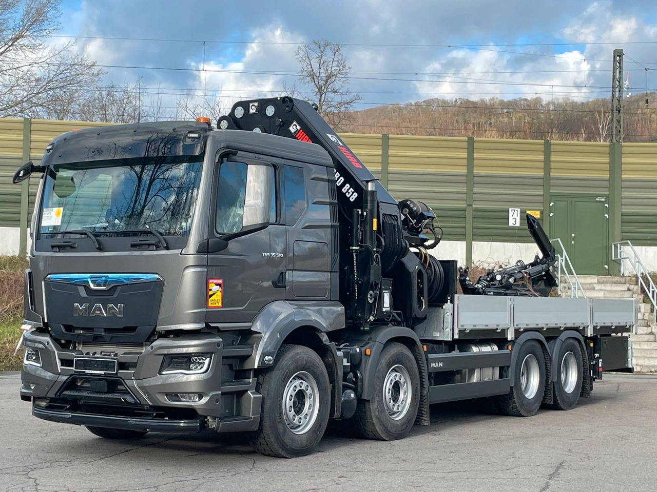 MAN TGS 35.520 8x4 BL HIAB X-HIPRO 658 EP-6 - Kranbil: bilde 2 MAN TGS 35.520 8x4 BL HIAB X-HIPRO 658 EP-6 - Kranbil: bilde 2