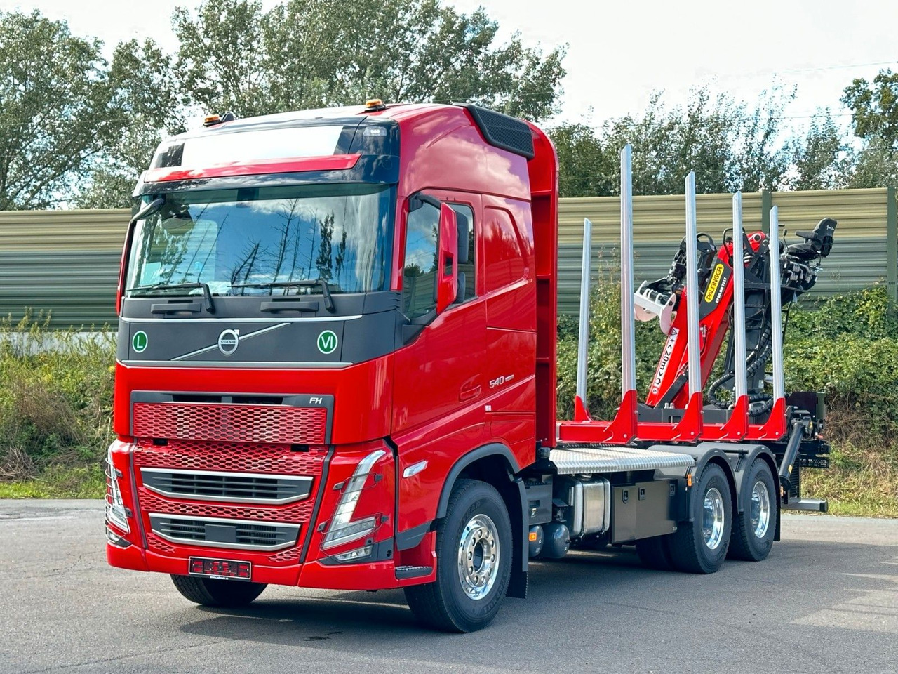 Volvo FH 540 6x4 LogLift EPSILON - Tømmerbil, Kranbil: bilde 3 Volvo FH 540 6x4 LogLift EPSILON - Tømmerbil, Kranbil: bilde 3