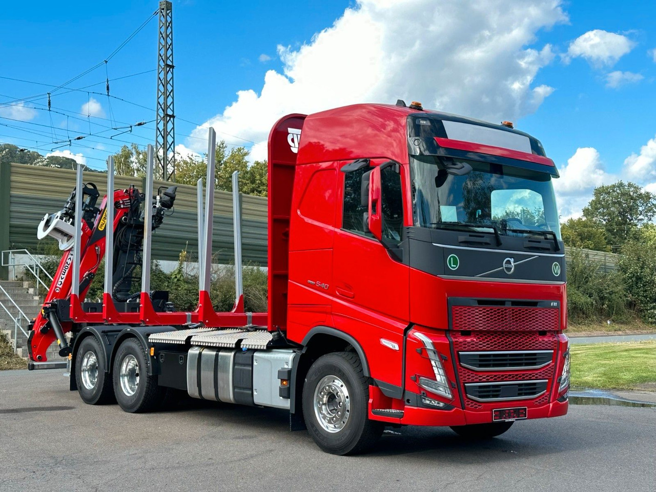 Volvo FH 540 6x4 LogLift EPSILON - Tømmerbil, Kranbil: bilde 1 Volvo FH 540 6x4 LogLift EPSILON - Tømmerbil, Kranbil: bilde 1