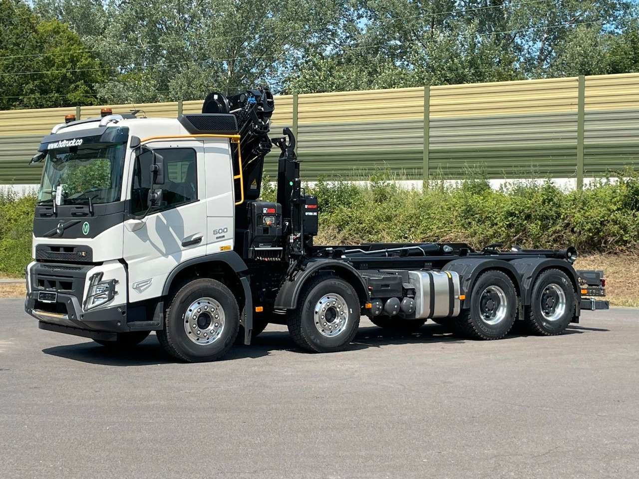 Volvo FMX 500 8x4 Abrollkipper + Kran Hiab 228-6 - Krokbil, Kranbil: bilde 3 Volvo FMX 500 8x4 Abrollkipper + Kran Hiab 228-6 - Krokbil, Kranbil: bilde 3