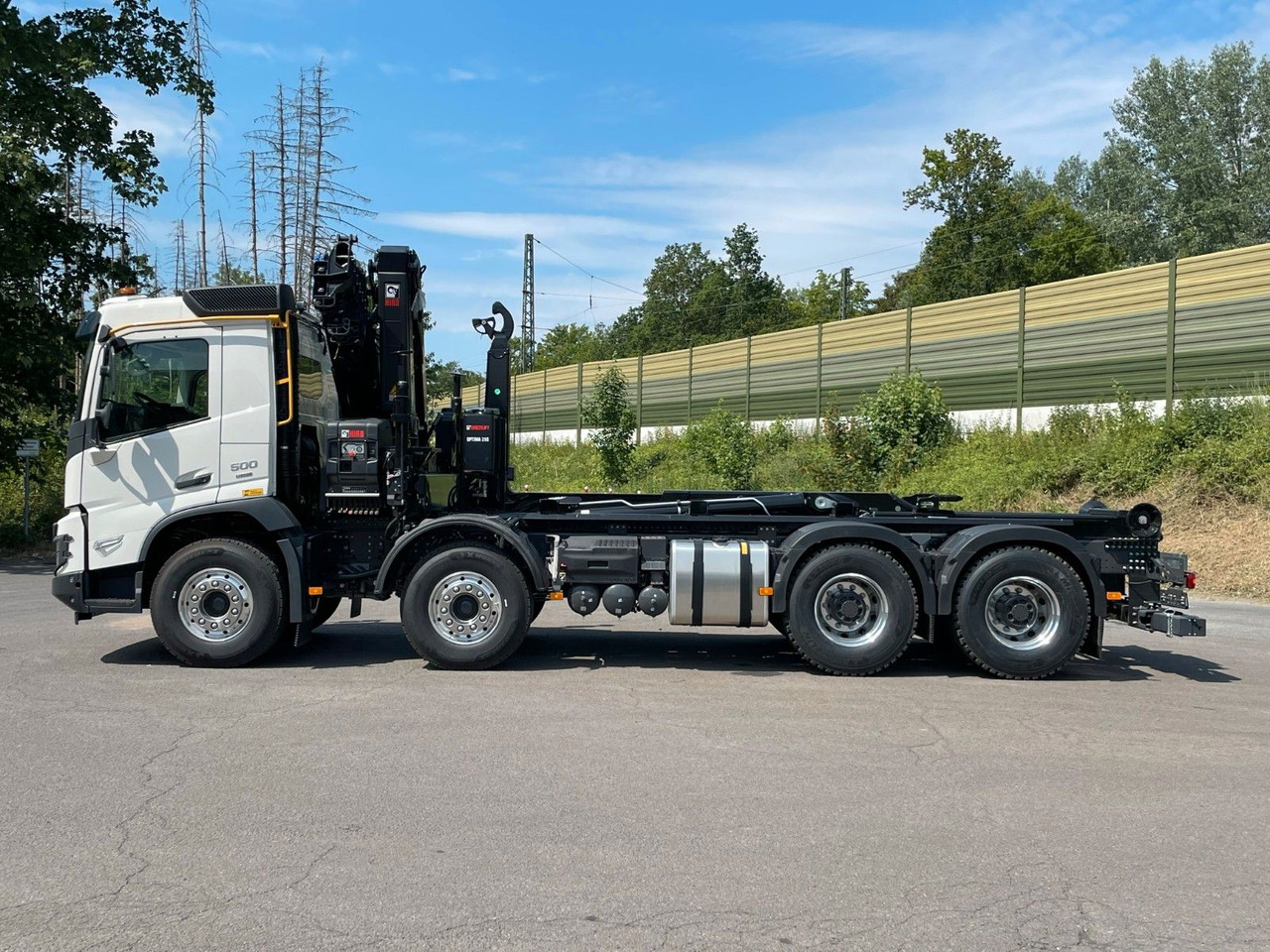 Volvo FMX 500 8x4 Abrollkipper + Kran Hiab 228-6 - Krokbil, Kranbil: bilde 4 Volvo FMX 500 8x4 Abrollkipper + Kran Hiab 228-6 - Krokbil, Kranbil: bilde 4