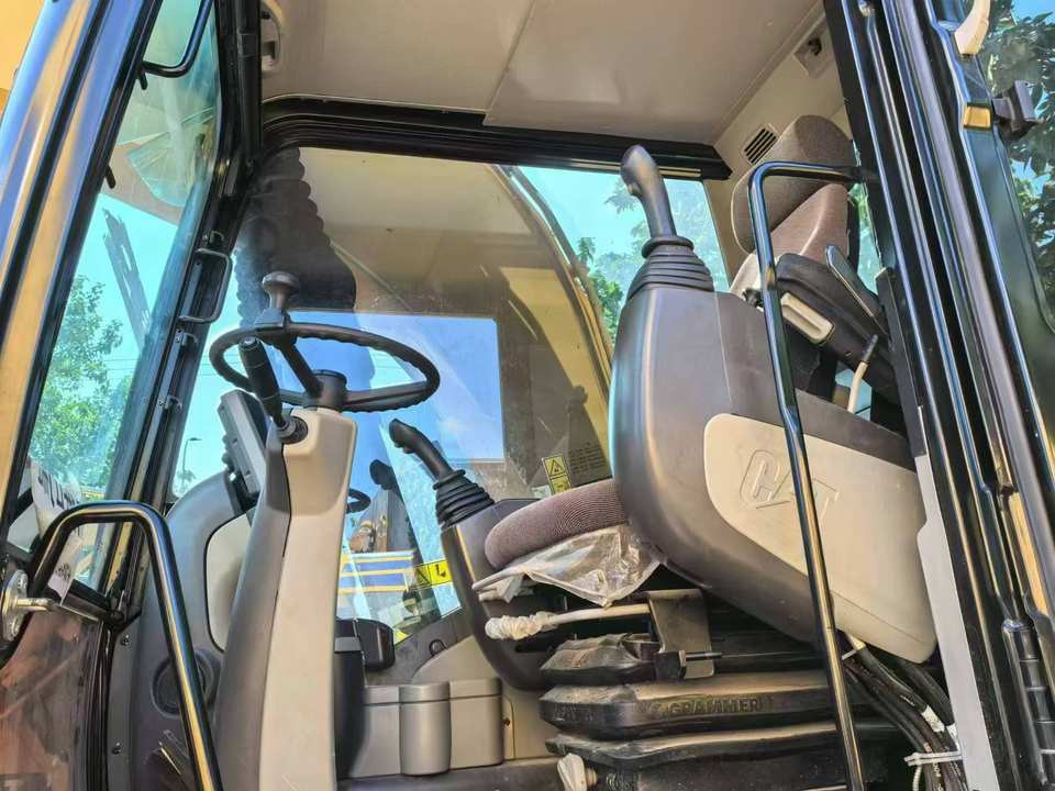 Beautiful High Quality Second-Hand CAT M315D2 Wheel Excavator Used Digger Machinery Engine After-sales Warranty Service - Hjulgraver: bilde 5 Beautiful High Quality Second-Hand CAT M315D2 Wheel Excavator Used Digger Machinery Engine After-sales Warranty Service - Hjulgraver: bilde 5