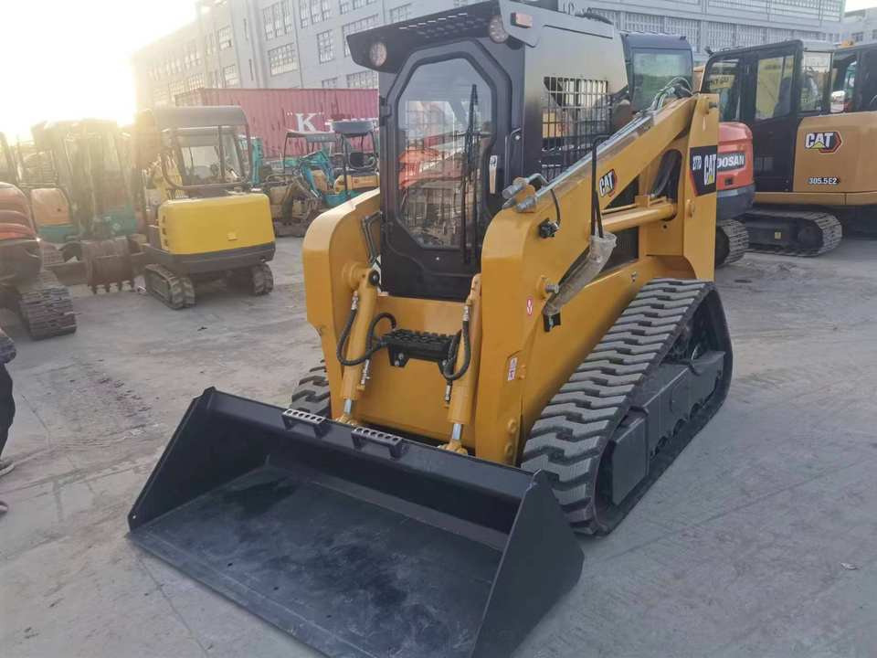 Hot Sale Used CATERPILLAR 277D Front Loader Multi-Terrain Skid Loader With Core Components Engine Motor Pump - Kompakt beltelaster: bilde 4 Hot Sale Used CATERPILLAR 277D Front Loader Multi-Terrain Skid Loader With Core Components Engine Motor Pump - Kompakt beltelaster: bilde 4