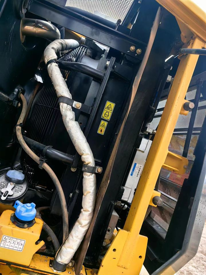 Second Hand Caterpillar CAT 950GC 5 Ton Wheel Loader USED CAT 950 Wheel Loaders in Low Price for Hot Sale - Hjullaster: bilde 3 Second Hand Caterpillar CAT 950GC 5 Ton Wheel Loader USED CAT 950 Wheel Loaders in Low Price for Hot Sale - Hjullaster: bilde 3