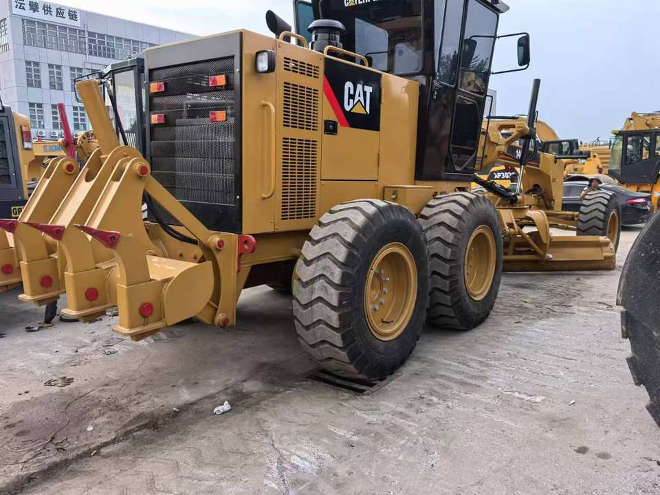 Second Hand Used Construction Machinery Japanese CAT 140G Grader Caterpillar Brand for Sale With Good Condition and Price - Grader: bilde 3 Second Hand Used Construction Machinery Japanese CAT 140G Grader Caterpillar Brand for Sale With Good Condition and Price - Grader: bilde 3